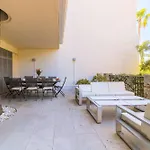 Select'Sohome - Villa Pour 8 Personnes Avec Jacuzzi, Vue Mer Et Parking Au Coeur Du Lavandou ! - Villa Moun Pantai