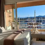 Boutique Apartment Hirondelle Port Frejus
