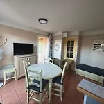 Vue Mer Panoramique De La Piscine Au Coeur De La Pinede Les Issambres Golf De Saint Tropez