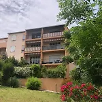 Charmant Studio Costebelle Proche Gare, Terrasse Et Parking Gratuit