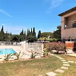 Appartement 9 En Duplex- Les Suites De Robinson - Residence Avec Piscine En Bord De Siagne, A Mandelieu-La-Napoule