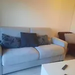 Appartement Grand 2 Pieces Traversant