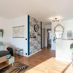 A10 - 1 Bdr Heart Of Juan Les Pins 5 Min Sea - Ac & Balconies