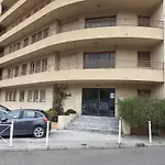 F4 Au Coeur De Toulon 3 Nuits Minimum Wifi Et Parking Commun Gratuit