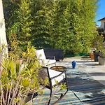 Studio Independant Avec Terrasse A Juan Les Pins