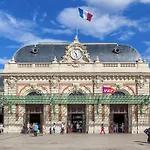 L'Echappee De Nice Riviera I Centre-Ville I Climatise I Proche Gare Et Plage I Ideal Couple Et Famille
