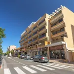 Apartment Saint James-14 By Interhome