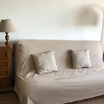 Comfortable 40 M Apartment With Sea View