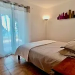 Villa 6 Pieces Avec Piscine Privee, Climatisation Et Wi-Fi Au Rayol-Canadel - Fr-1-226B-198