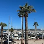 Bandol T3 A Deux Pas Du Port Et Des Plages