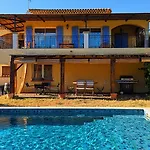 Villa Avec Piscine Privee - Vue Sur Vignoble, A 8 Min De La Plage