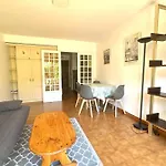 Nice House With Terrace In Mandelieu-La-Napoule