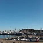 Studio Renove 4 Pers A Cavalaire-Sur-Mer Avec Balcon Et Parking - Fr-1-226B-190