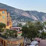 Charmant 2 Pieces Dans Centre Ville De Menton