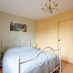 Apartment Les Pins By Interhome