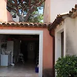 Villa Equipee Avec Jardin A 50M De La Plage Et Commerces - Fr-1-100-238