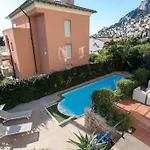 Villa Rocky - Luxury 3Br Apt In Liberty Villa.Pool,Garden,Wifi