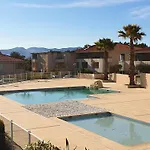 Appart Classe 3 Etoiles T2 Cabine 1-6 Pers Residence Avec Piscine - Parking