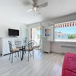 T1 Cosy Avec Terrasse Et Parking Prive Pres De La Plage Des Lecques - Fr-1-770-7