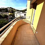 Superbe Studio Climatise Avec Terrasse Proche Mer