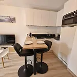 T2 Neuf, Parking Prive,Acces Mer