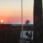 T2 Vue Mer Avec Plage Et Piscine Front De Mer