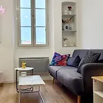 “ Bonjour” Au Coeur Et Au Calme