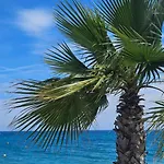 Studio Saint-Laurent-Du-Var Bord De Mer
