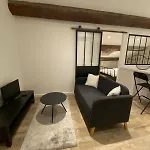 Cozy Apartment Close To The Sea