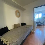 Studio Cabine De 25M2