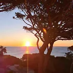 Vue Mer Appartement ,Plage La Nartelle,Avec Loggia, Sainte-Maxime, France