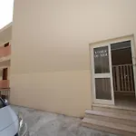 Appartement Spacieux Avec Terrasse Face Mer A Menton, Proche Plages Et Centre-Ville - Fr-1-196-327