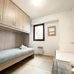 Luxurious 3 Rooms, Pool, Bnbrickeys