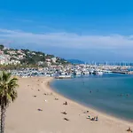 Studio Cabine Pour 4 Au Lavandou, Pieds Dans L'Eau, Clim, Wifi, Parking - Fr-1-803-5