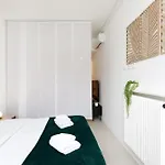 Cozy Home Yourhosthelper