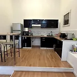 Charmant Studio Avec Mezzanine