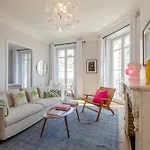 La Guitare 33 - Nice And Spacious 1Br Apartment In Center Of Cannes, Right Behind Grand Hotel