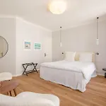 La Guitare 31 - Nice, Modern Studio In Center Of Cannes, Right Behind Grand Hotel