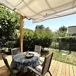 Le Cocon, Appartement Pour 2 Personnes A 5 Minutes De La Plage De L'Almanarre A Hyeres