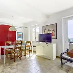 Apartment Le Palais Foch By Interhome