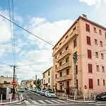 #4 Toulon Centre, Balcon, Vue Sur Corniche, Lumineux, Au Calme, Stationnement Facile & Gratuit