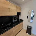 Casa Riviera - En Plein Coeur Du Vieil Antibes