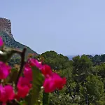 Charmant T2 A Cassis