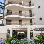 Beautiful Apartment Near The Port Of Antibes