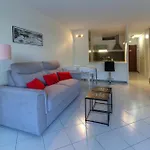 Studio In Antibes With Ac Terrace & Pool - Benakey