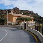 Villa Esterel Calme Et Proche De La Mer,Vtt Et Randonnees