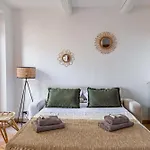 Charming Apartment Heart Of Le Suquet