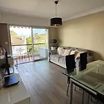 Appartement A 2 Pas Du Centre De Cannes