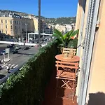 Cosy Cannes Studio