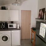 Appartement En Rez De Villa